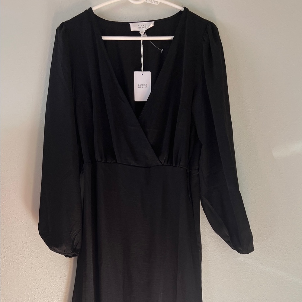 NWT Lucky Brand Black V Neck Belted Long Sleeve Dress Size MEDIUM